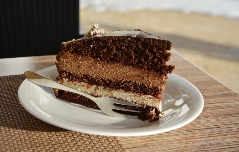 cake-2001781_1280