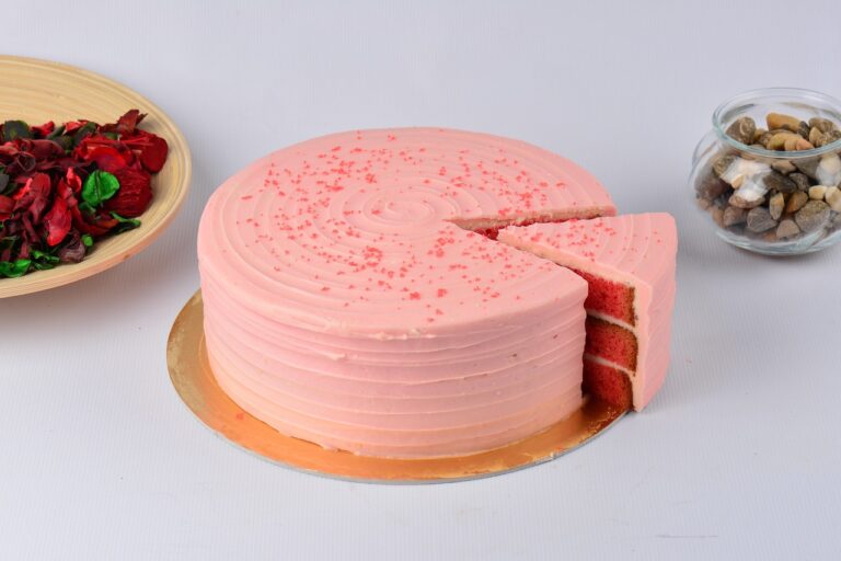 strawberry-cake-3959998_1280